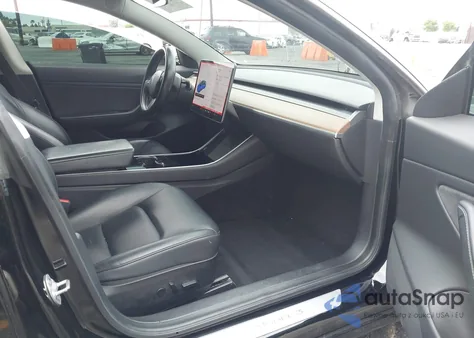 2019 Tesla Model 3 Long Range/Performance from USA, damaged, VIN 5YJ3E1EB7KF432328